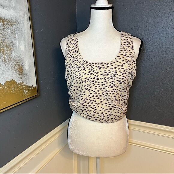 Kittenish Leopard Print Crop Tank - Picture 1 of 9